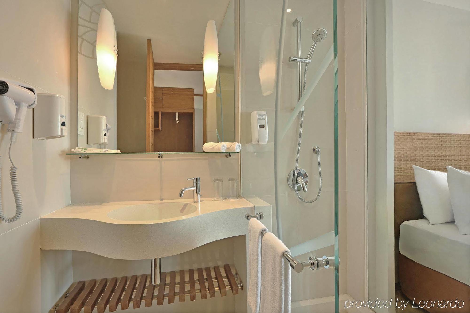 Diamond Hotel Kuta Lombok Extérieur photo