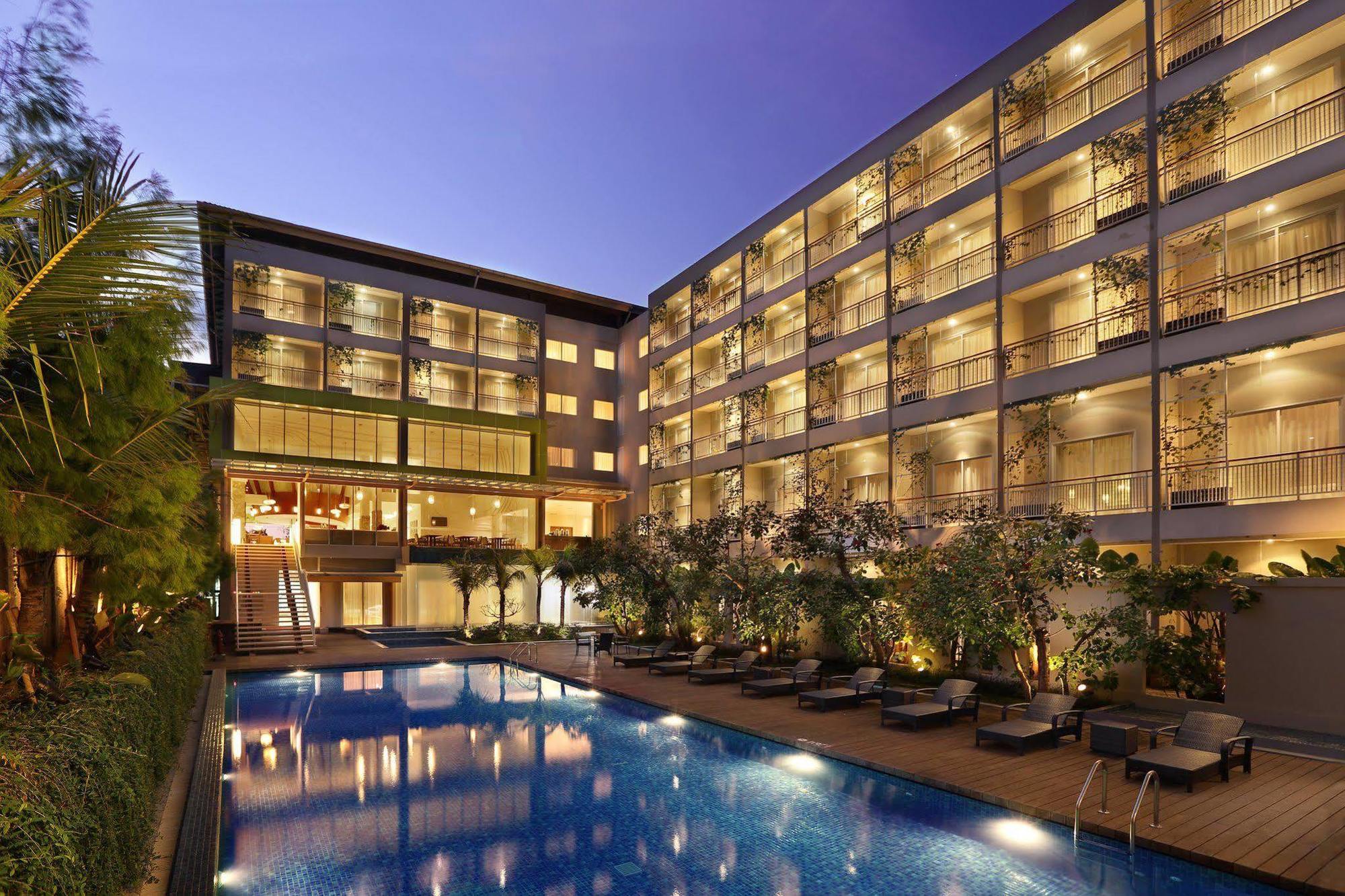 Diamond Hotel Kuta Lombok Extérieur photo